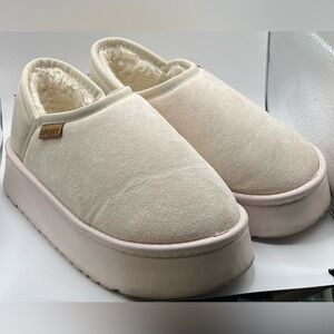 Cream Mule Platform Slip-On Shoes